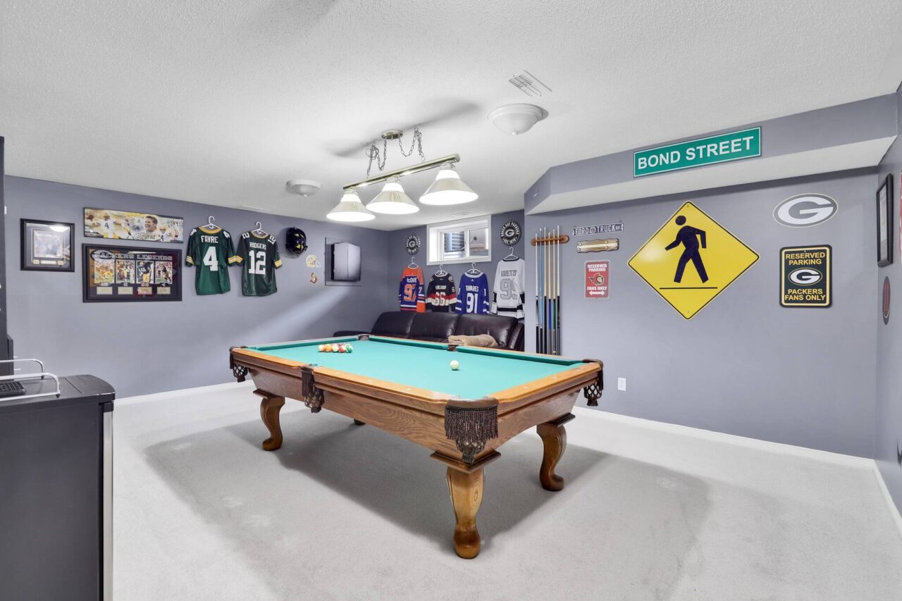 rec room 3: 25 Abaca - Home in Stittsville